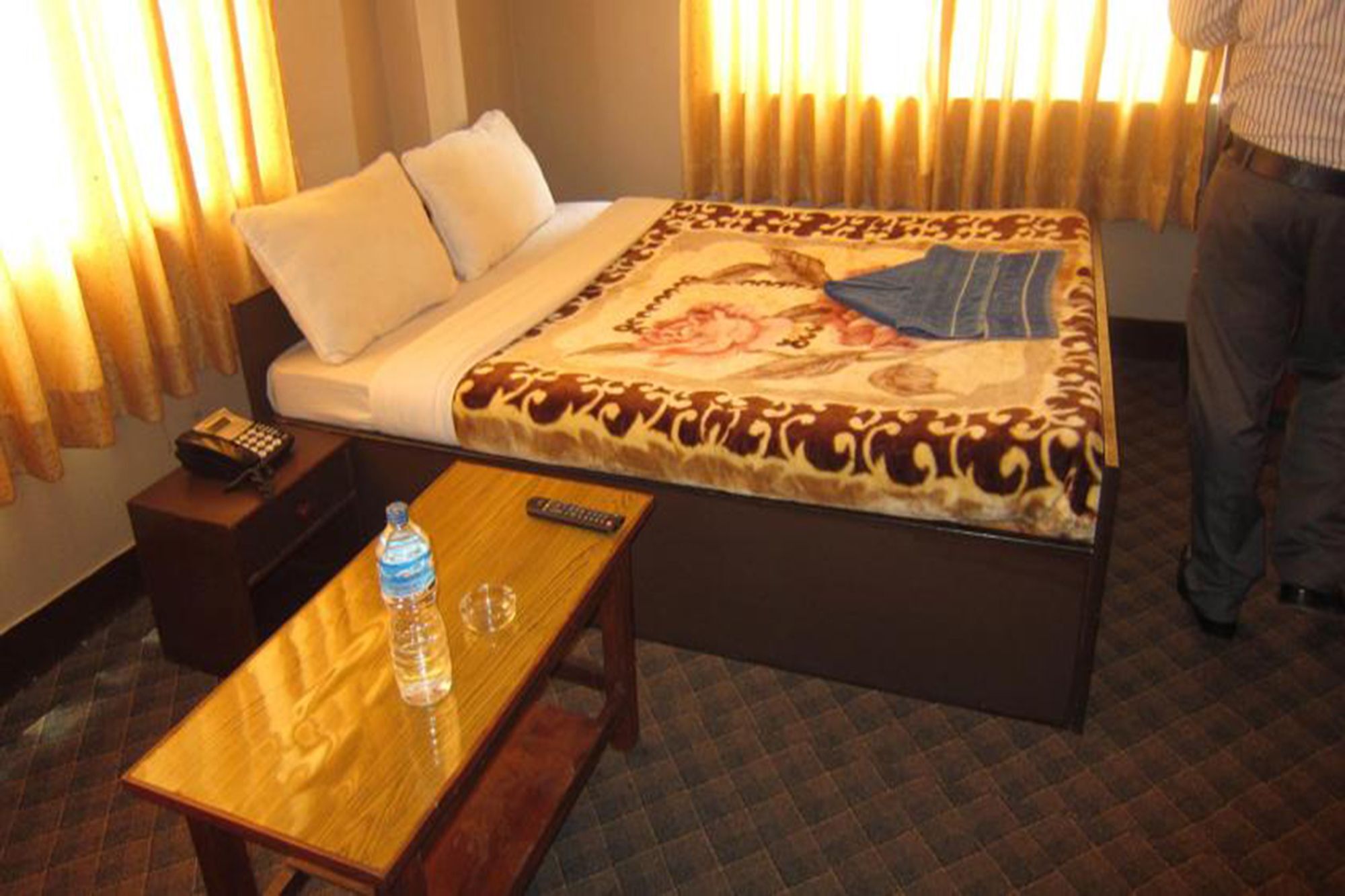 Hotel Aagaman Kathmandu Buitenkant foto