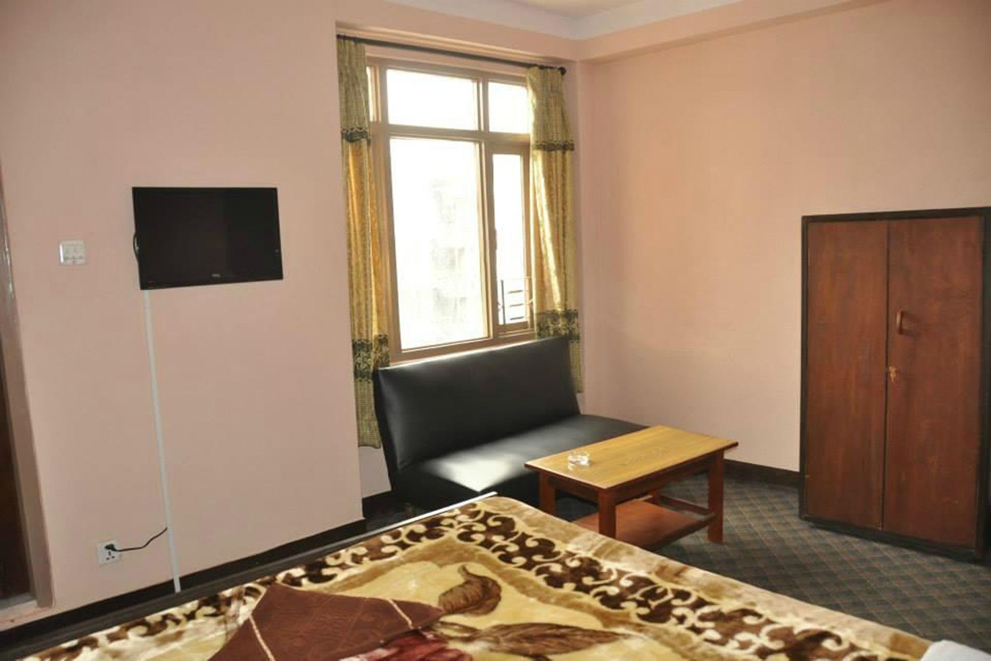 Hotel Aagaman Kathmandu Buitenkant foto
