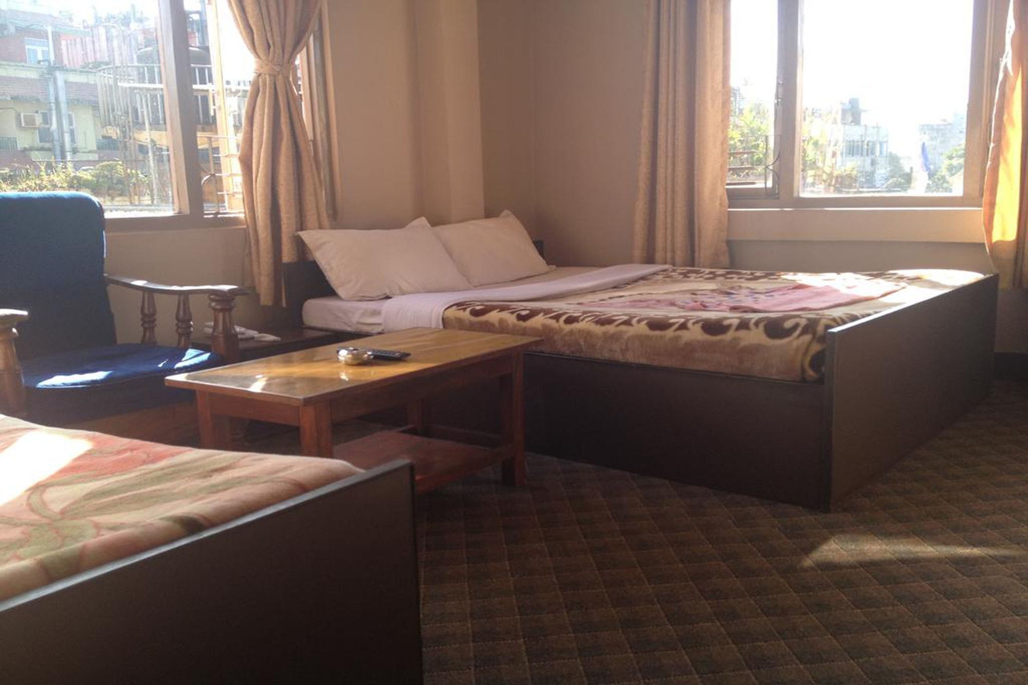 Hotel Aagaman Kathmandu Buitenkant foto