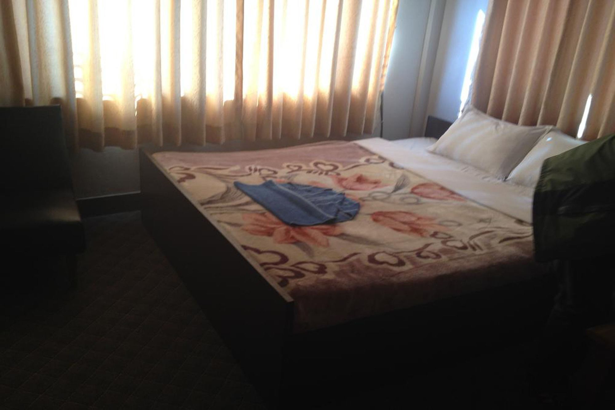 Hotel Aagaman Kathmandu Buitenkant foto